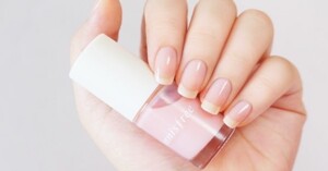 Gọi tên những màu sơn móng tay Innisfree tông nude xinh hết nấc
