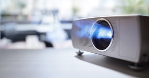 Hướng dẫn vệ sinh bụi bên trong ống kính máy chiếu