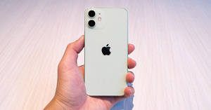 iPhone 12 mini bản lock giá bao nhiêu tiền? Có nên mua không?