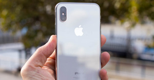 iPhone X 128GB giá rẻ có nên mua trong năm 2021 không?
