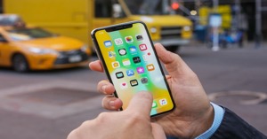 iPhone X giá bao nhiêu? Có còn đáng mua năm 2022?