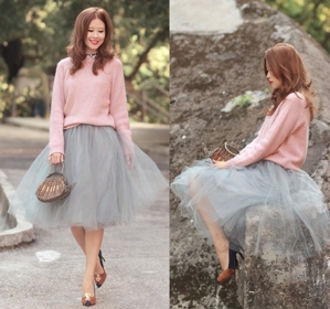 Kết hợp trang phục với chân váy yêu kiều đi dự tiệc cuối năm