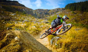 Khác biệt giữa xe đạp đua (road) và xe đạp địa hình (MTB)