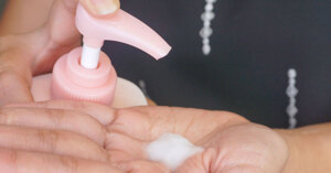 “Khởi động” da mịn đẹp với kem dưỡng da Vaseline, có nên mua không?