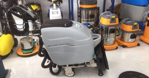 Kinh nghiệm chọn mua máy chà sàn công nghiệp tốt nhất