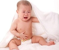 Làm gì khi bé bị rối loạn tiêu hóa do không dung nạp lactose?