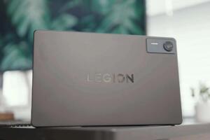 Lenovo Legion Y700 Gen 4: Tablet gaming mạnh mẽ trên màn hình 8.8 inch