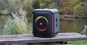 Loa karaoke bluetooth JBL nào đang được chuộng nhất hiện nay?
