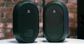 Loa kiểm âm JBL 104: Vóc dáng như loa máy tính nhưng mang chất lượng studio!