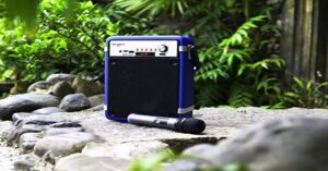 Loa trợ giảng Soundmax - máy trợ giảng di động công suất lớn thích hợp cho các hoạt động du lịch và tổ chức sự kiện ngoài trời