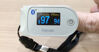 Máy đo SpO2 là gì? Nguyên lý hoạt động của máy đo nồng độ oxy trong máu