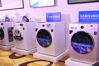 Máy giặt Samsung Addwash - thế hệ máy giặt lồng ngang thế hệ mới trang bị cửa phụ