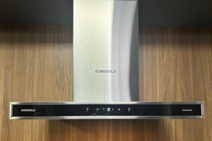 Máy hút mùi Eurogold EUH05070WH mang đến không gian bếp sạch sẽ