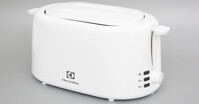 Máy nướng bánh mì Electrolux ETS1303W - Sự lựa chọn hoàn hảo của người bận rộn