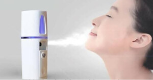 Máy xông hơi mặt mini cầm tay nào nên sở hữu?