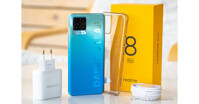 Mở hộp điện thoại Realme 8 Pro: Có đầy đủ phụ kiện không?