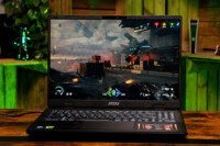 MSI Crosshair 16 HX AI D2XW – Giá hợp lý, nhưng quá nhiều thứ phải “hy sinh”