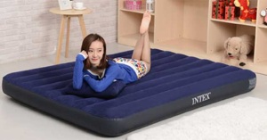 Nằm đệm hơi có tốt không? Lưu ý khi sử dụng