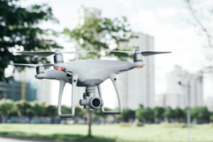 Nên mua flycam nào cho người mới chơi: DJI Basic, Syma, Mavic hay Gopro?