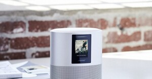 Nên mua loa bluetooth Bose Home Speaker 500 hay 300?