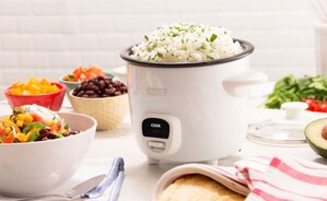 Nên mua nồi cơm điện nào: nồi mini, nồi cơ hay điện tử