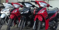 Nên mua xe máy Honda Wave RSX Fi 2022 hay Yamaha Sirius Fi tốt hơn?