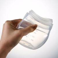 Những loại bình sữa làm từ silicon an toàn tuyệt đối cho bé