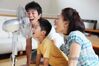 Những lưu ý khi dùng quạt điện để tránh bị cảm vào mùa hè