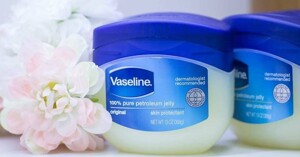 Những tác dụng hiệu quả khi sử dụng kem dưỡng ẩm Vaseline