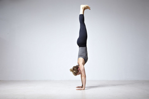 Những tư thế yoga không dành cho người mới bắt đầu