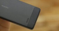 Nokia 515: Điện thoại di động phổ thông có giá đắt hơn cả smartphone