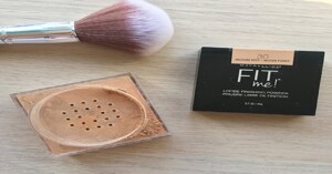 Phấn phủ Maybelline Fit Me có tốt không? Có nên mua hay không?