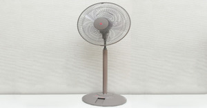 Quạt lửng KDK của nước nào? Có tốt không?