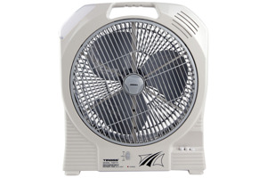Quạt tích điện Tiross TS9173: Giải pháp cứu cánh khi mất điện ngày hè!