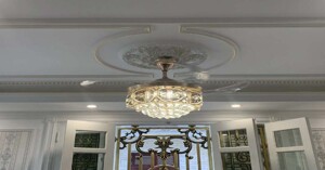 Quạt trần đèn Nữ Hoàng 1812-R6145 mang đậm phong cách hoàng gia