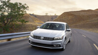 Ra mắt Passat mới: Liệu Volkswagen có vượt qua vụ bê bối thế kỷ?