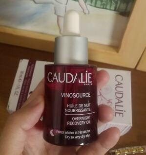 Review dầu dưỡng da ban đêm Caudalie vinosource huile de nuit
