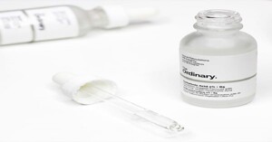 Review dòng serum phục hồi da