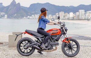 Review Ducati Scrambler Sixty2: Thông số, Giá bán, Động cơ, Bảo hành
