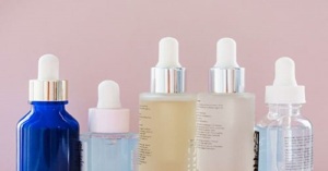 Review nhanh 3 dòng serum cấp ẩm nổi tiếng nhất hiện nay