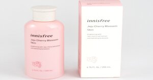 Review nhanh nước hoa hồng Innisfree Jeju Cherry Blossom Skin