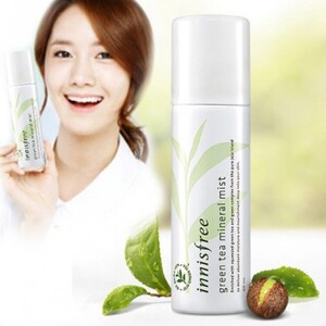 Review nước xịt khoáng cho da dầu mụn Innisfree Green Tea Mineral Mist