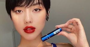 Review son kem lì Merzy V6 vỏ Classic Blue đỉnh cỡ nào