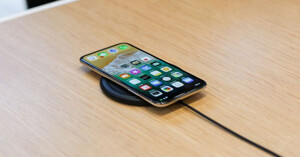 Sạc không dây cho iPhone X có hoạt động nếu sử dụng ốp lưng không ?