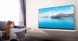 Smart Tivi Oled LG 4K 55 inch 55E9PTA - Hình ảnh hiển thị sắc nét và rực rỡ từ mọi góc nhìn