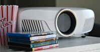 So sánh 2 chiếc máy chiếu Epson 3800 và Epson 4010
