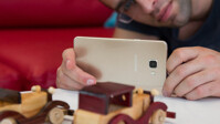 So sánh camera của Samsung Galaxy A7, Galaxy A5 với iPhone 6s