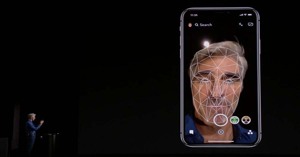 So sánh công nghệ nhận diện khuôn mặt trên iPhone X với Samsung Galaxy Note 8/ S8 và S8 Plus