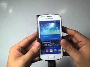 So sánh điện thoại di động Samsung Galaxy Ace 3 và Lumia 928