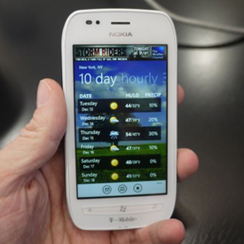 So sánh điện thoại LG G4 Stylus và Nokia Lumia 710: G4 Stylus dành chiến thắng với cấu hình mạnh mẽ